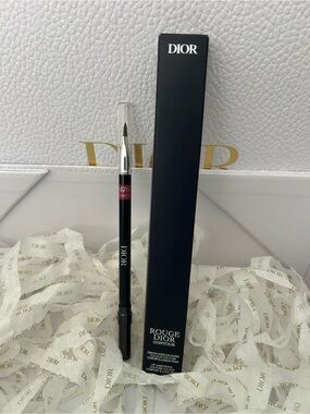 Dior Rouge Contour Lip Liner - #678 Culte NIB